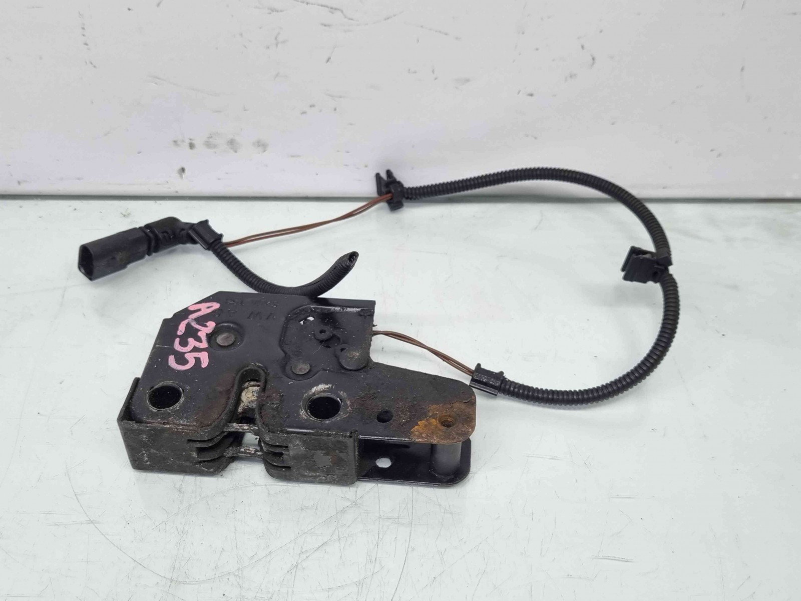 Broasca capota Seat Altea XL (5P5, 5P8) [Fabr 2006-2015] OEM - imagine 1