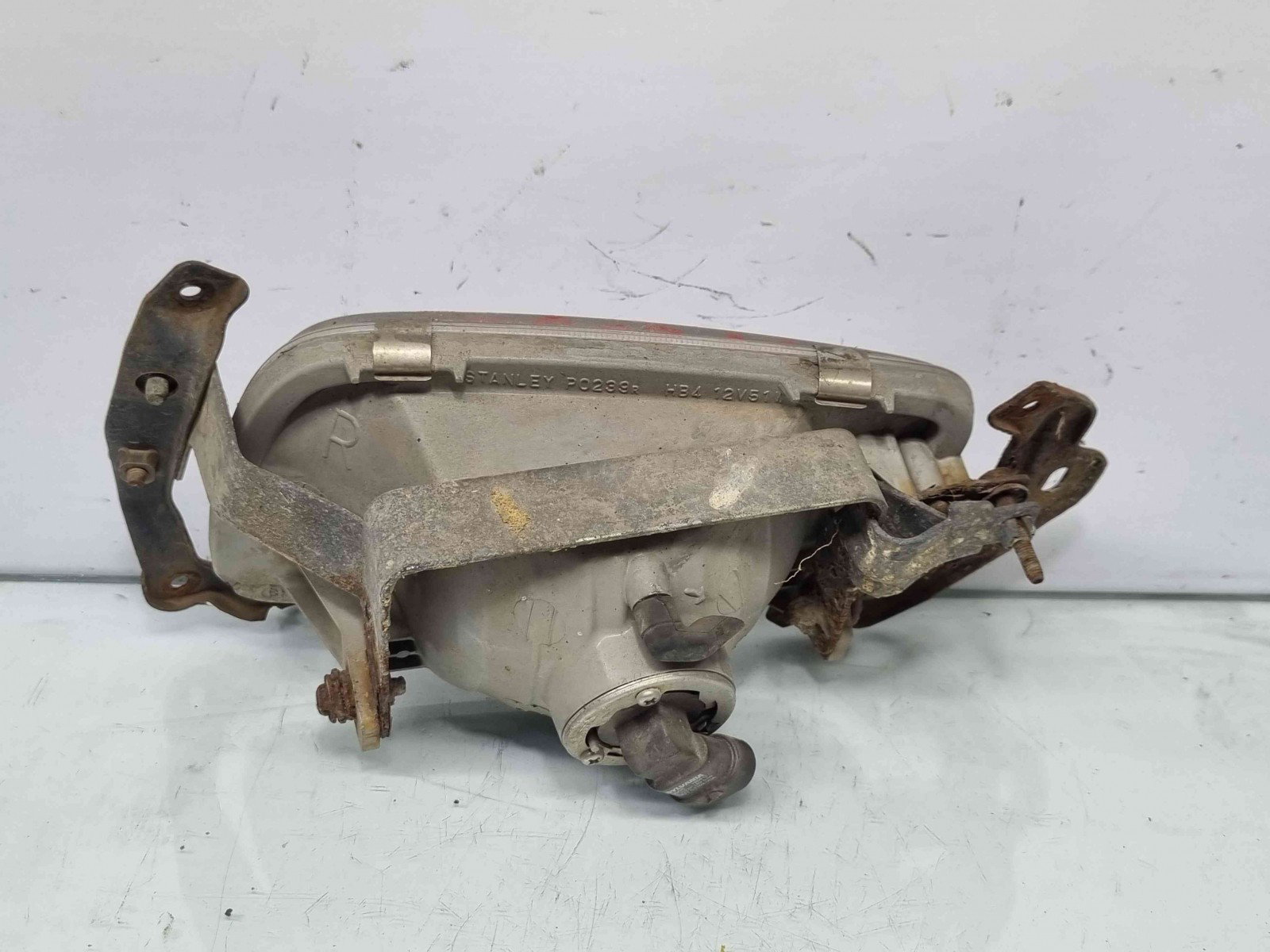 Proiector ceata dreapta MITSUBISHI Shogun II [Fabr 2002-2014] OEM - imagine 3