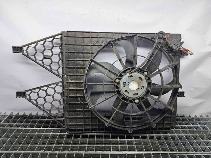 Electroventilator, 6R0121207, Seat Ibiza 5 ST (6J8) 1.4 tsi