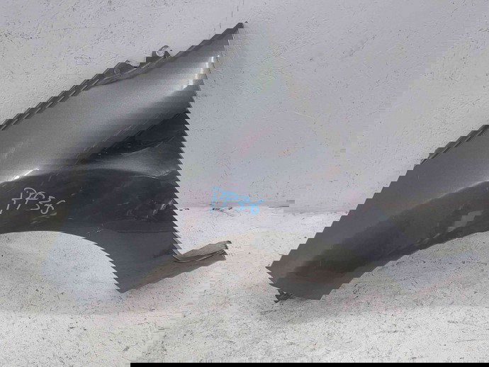 Aripa stanga fata Ford Fiesta 6 [Fabr 2008-2019] OEM