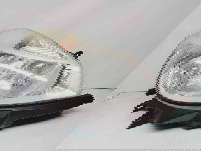  Far dreapta Renault Clio 3 [Fabr 2005-2012] 8200244906