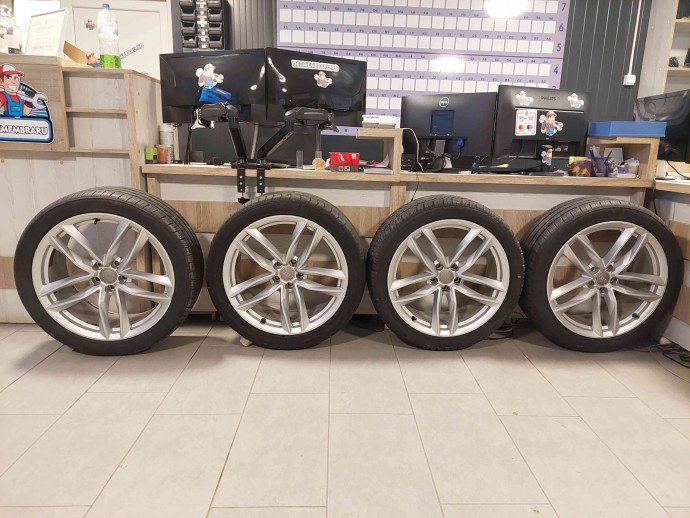 Set jante aliaj Audi A8 (4H) [Fabr 2010-2017] 5X112 R20 / 4H0601025BS