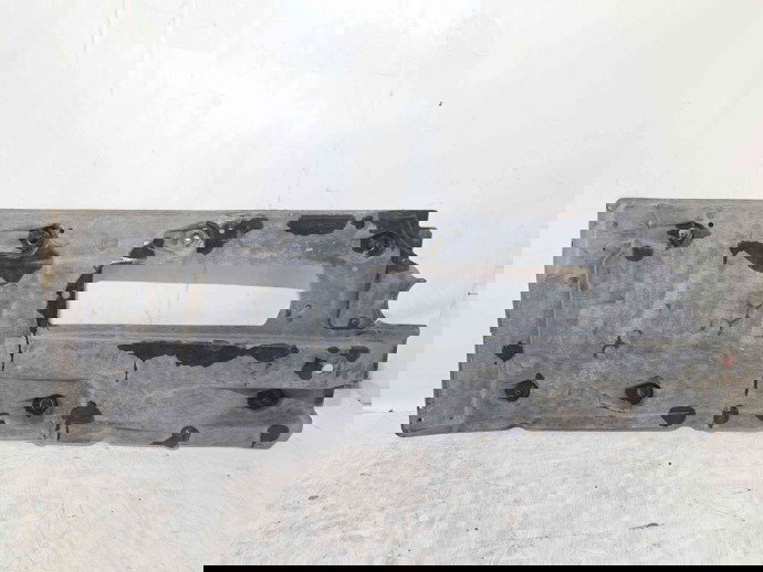 Scut lateral dreapta Skoda Octavia 2 Combi (1Z5) [Fabr 2004-2013] 1K0825212