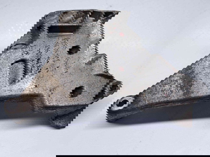 Suport motor Skoda Octavia 2 Combi (1Z5) [Fabr 2004-2013] 03G199207E 2.0 TDI BKD