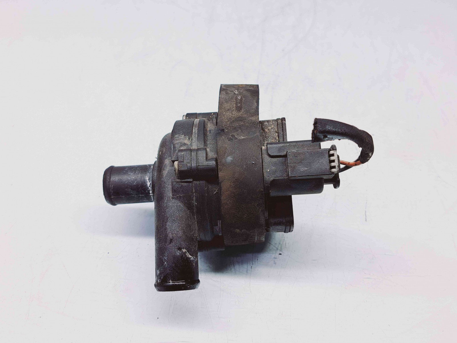 Pompa recirculare apa Mercedes Clasa ML (W166) [Fabr 2011-2022] A2118350028 2.2 CDI 651960 2.2 CDI 651960 80KW / 109CP - imagine 2