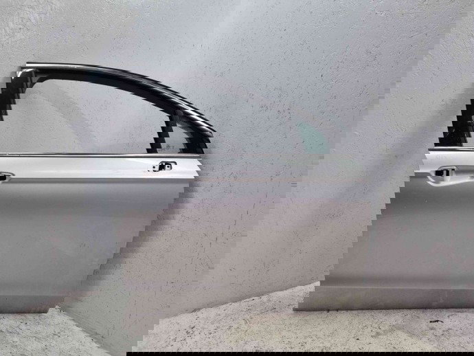 Usa dreapta fata Ford Mondeo 5 Sedan [Fabr 2014-2022] Moondust Silver