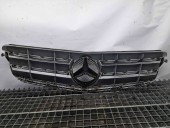 Grila bara fata Mercedes Clasa C (W204) [Fabr 2007-2014] A2048800023 cu defect