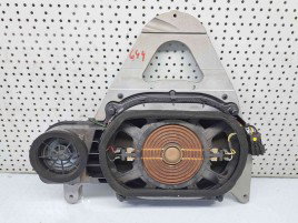 Subwoofer Mercedes Clasa C (W204) [Fabr 2007-2014] A2048205002