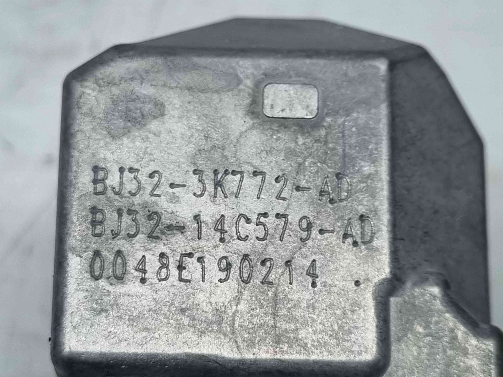 Imobilizator LAND ROVER Range Rover Evoque [Fabr 2011-2018] BJ32-3K772-AD 2.2 CRDI140KW / 190CP - imagine 2