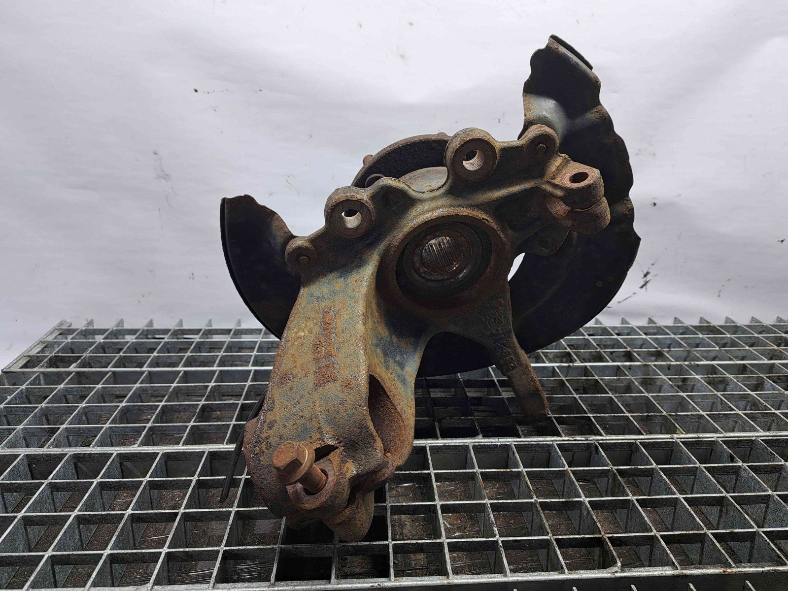 Fuzeta fata stanga Ford Focus 3 Facelift [Fabr 2014-2019] OEM 1.0 C10FD0X 1.0 C10FD0X 88KW / 120CP - imagine 2