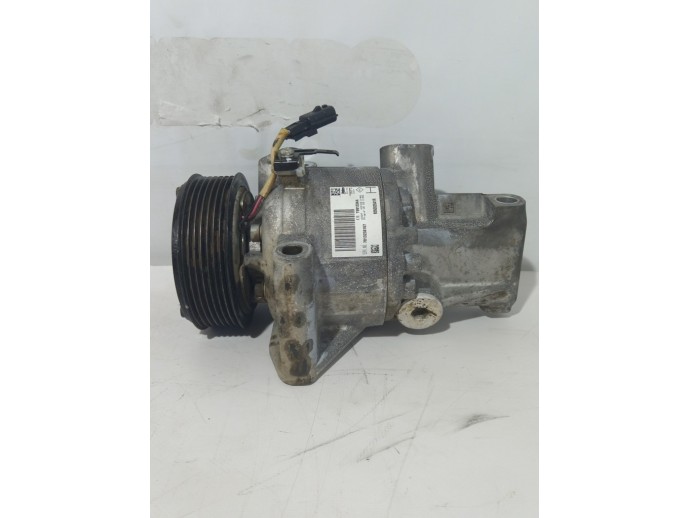 Compresor clima Dacia Duster 1.6 H4M 926003541R 2010-2017