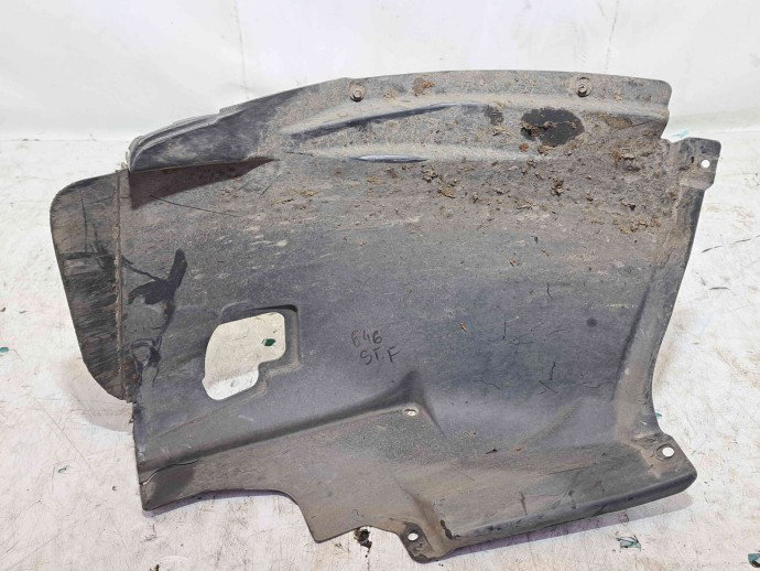 Carenaj roata stanga fata Bmw 1 (E81, E87) [Fabr 2004-2010] 7059375