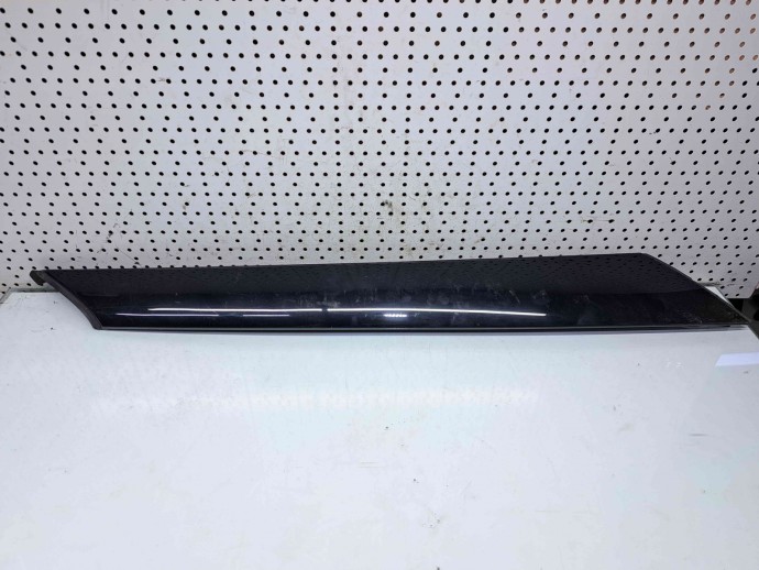 Ornament parbriz stanga Skoda Roomster (5) [Fabr 2006-2015] 5J6853263A