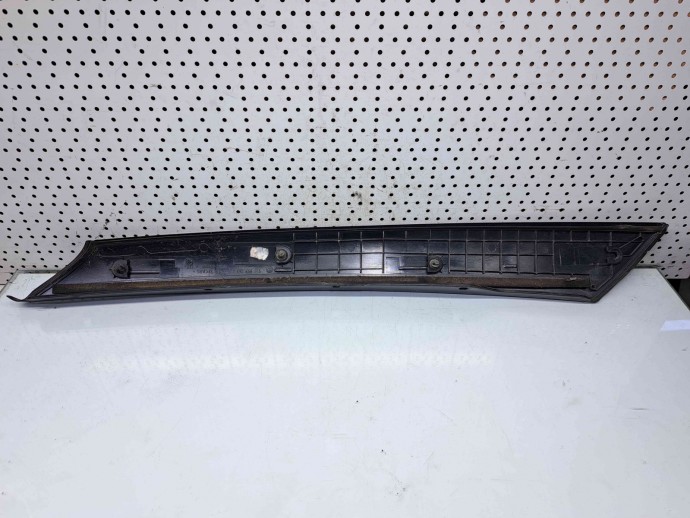 Ornament parbriz stanga Skoda Roomster (5) [Fabr 2006-2015] 5J6853263A