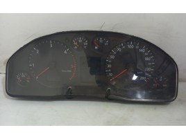 Ceasuri bord Audi A6 C5 2.0 TDI 4B0920930K 1997-2005