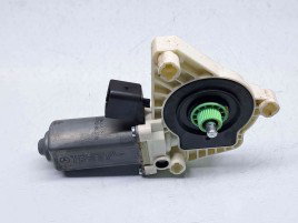 Motoras geam stanga spate Mercedes Clasa E (W207) Coupe [Fabr 2009-2012] A2078200542