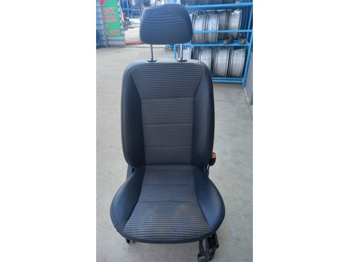 Scaun dreapta fata Mercedes A200 2.0  CDI OEM 2004-2012