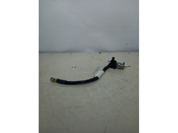 Borna minus baterie Audi A6 C7 2.0 TDI 8X0915181 2011-2017
