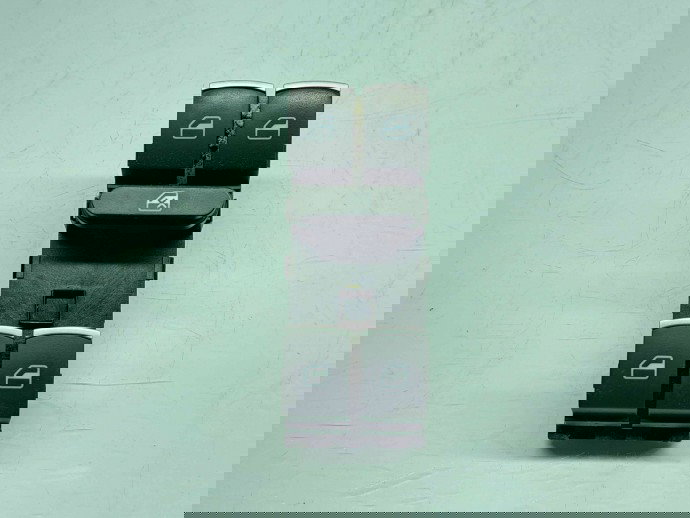  Butoane comanda geamuri sofer Volkswagen Tiguan (5N) [Fabr 2007-2016] 5K4959857