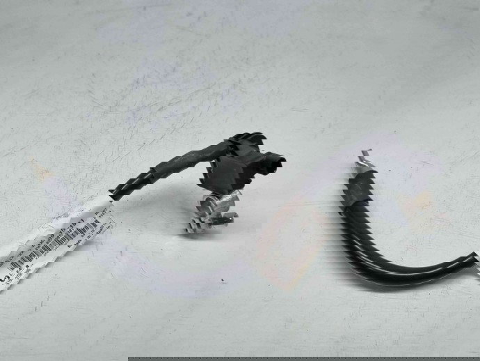  Borna baterie (-) Audi A6 (4G5, C7) Avant [Fabr 2011-2017] 8X0915181 