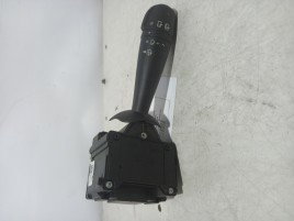 Maneta stergatoare Dacia Duster 1.6 b OEM 2010-2017