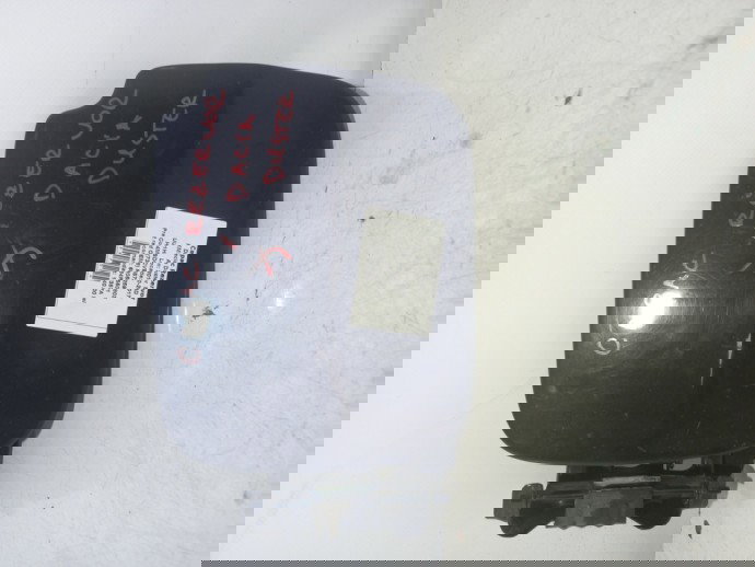 Usa capac rezervor Dacia Duster 1.6 b 684R357A 2010-2017