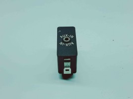  Conector auxiliar USB Bmw X3 (F25) [Fabr 2010-2017] 9237655