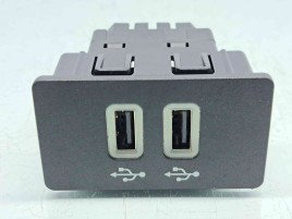  Conector auxiliar USB Ford Mondeo 5 Sedan [Fabr 2014-2022] HC3T-14F014-BC