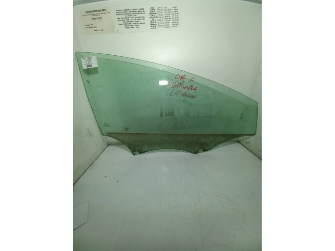 Geam dreapta fata Seat Leon 2.0 TDI OEM 2005-2011