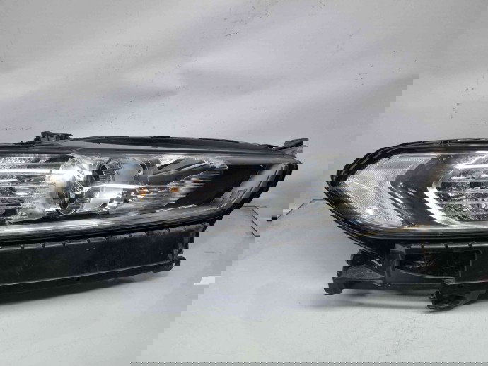  Far dreapta Ford Mondeo 5 Sedan [Fabr 2014-2022] DS73-13W029-FB