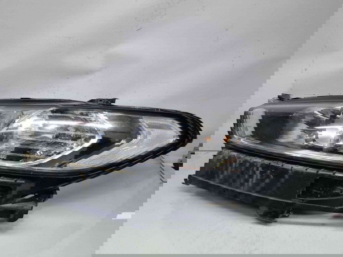  Far stanga Ford Mondeo 5 Sedan [Fabr 2014-2022] DS73-13W030-FC