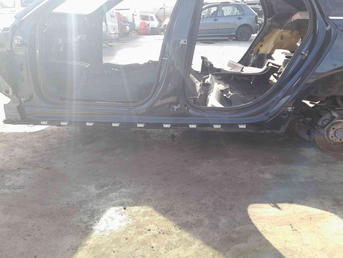 Prag lateral stanga Audi A6 (4G5, C7) [Fabr 2011-2017] OEM