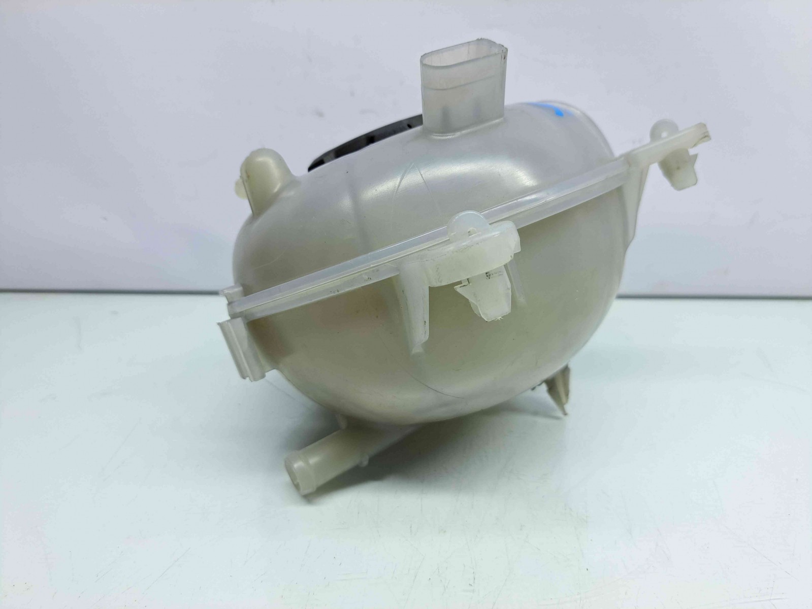 Vas expansiune Volkswagen Passat B8 Variant (3G5) [Fabr 2015-prezent] 5Q0121407G - imagine 2