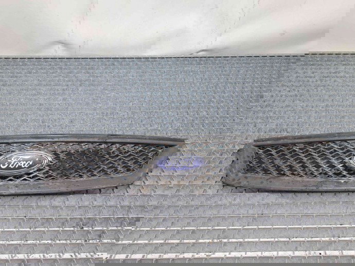 Grila bara fata Ford Focus 2 (DA) [Fabr 2004-2012] 4M51-8C436-AD