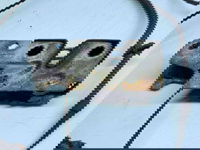 Broasca capota Volkswagen Passat B7 (365) Variant [Fabr 2010-2014] OEM