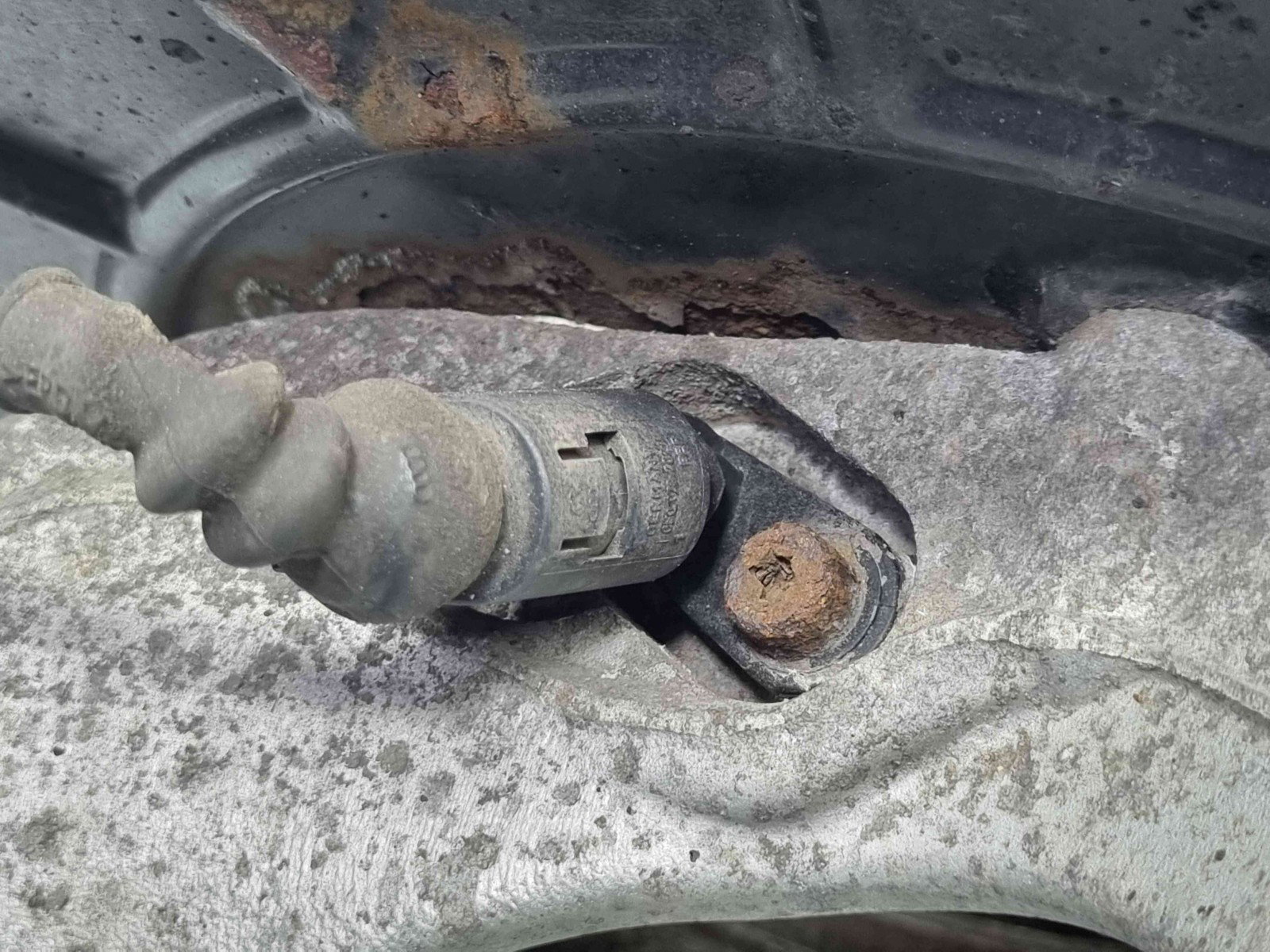 Fuzeta fata dreapta Volkswagen Passat B7 (365) Variant [Fabr 2010-2014] OEM 2.0 TDI CFFB 2.0 TDI CFFB 103KW / 140CP - imagine 4