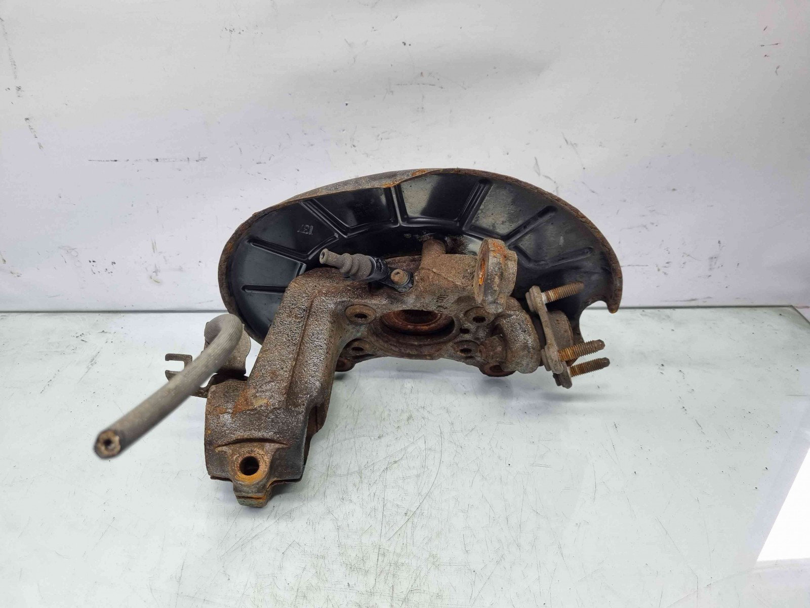 Fuzeta fata dreapta Volkswagen Tiguan (5N) [Fabr 2007-2016] OEM 2.0 TDI CFFB 2.0 TDI CFFB 103KW / 140CP - imagine 3