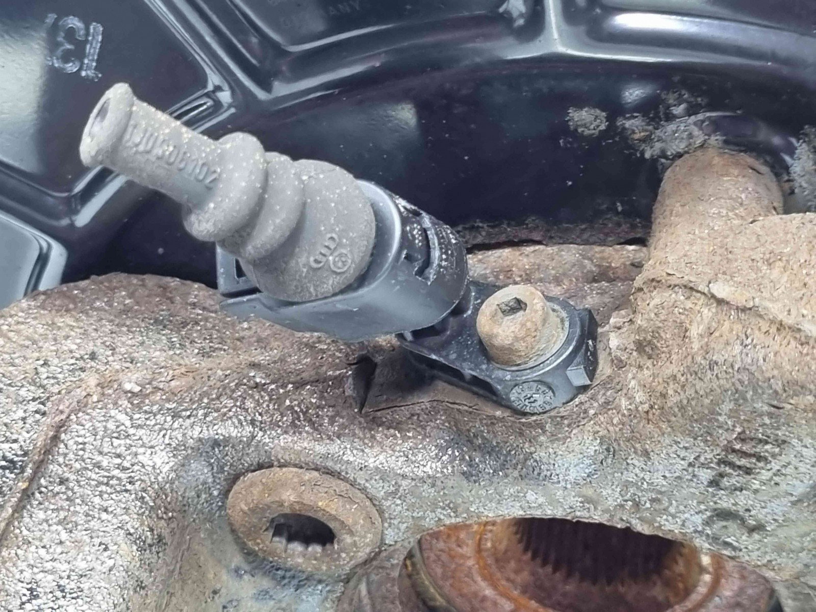 Fuzeta fata dreapta Volkswagen Tiguan (5N) [Fabr 2007-2016] OEM 2.0 TDI CFFB 2.0 TDI CFFB 103KW / 140CP - imagine 4