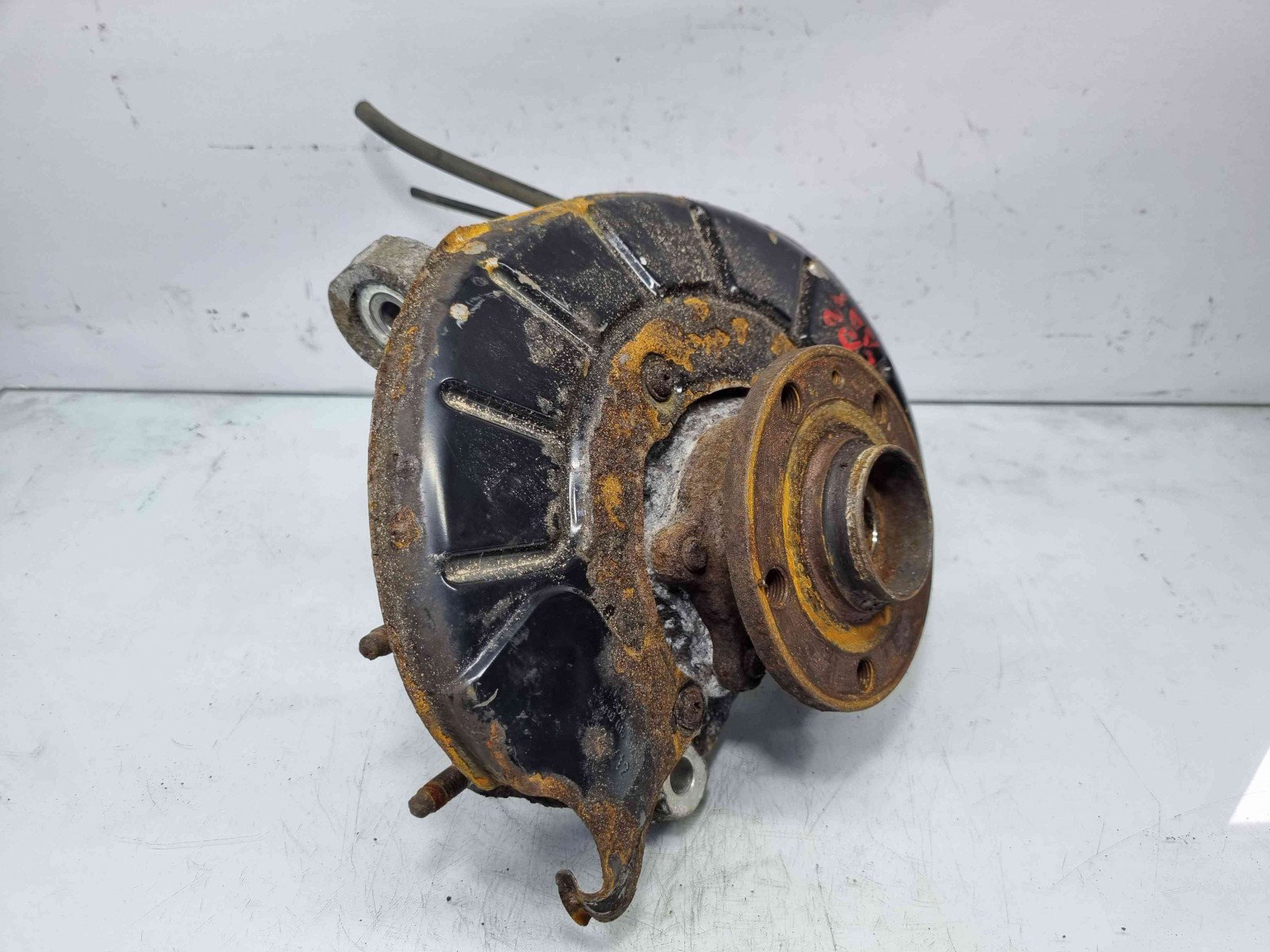 Fuzeta fata dreapta Volkswagen Passat B7 (365) Variant [Fabr 2010-2014] OEM 2.0 TDI CFFB 2.0 TDI CFFB 103KW / 140CP - imagine 2