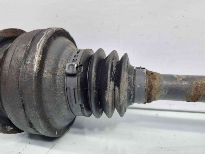 Planetara dreapta spate Mercedes Clasa E (W212) [Fabr 2009-2016] OEM 2.2 CDI 651924  2.2 CDI 651924 143KW / 194CP