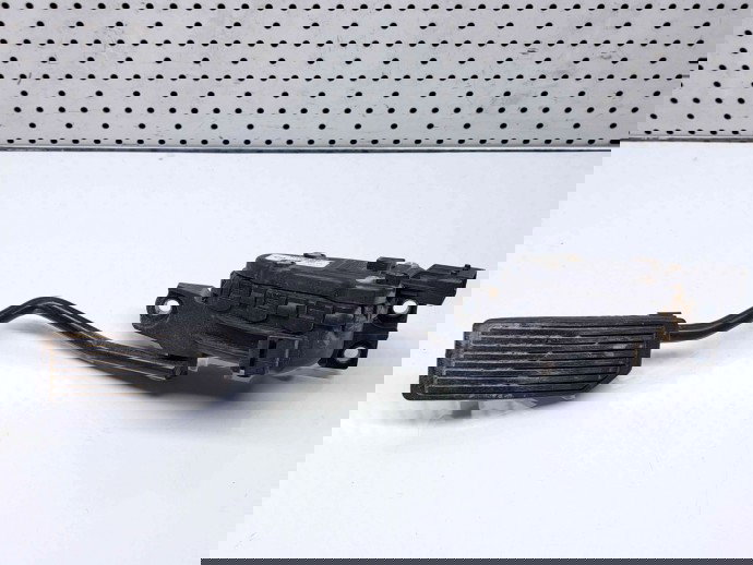 Pedala acceleratie Nissan Primera (P12) [Fabr 2002-2007] 18002AU410