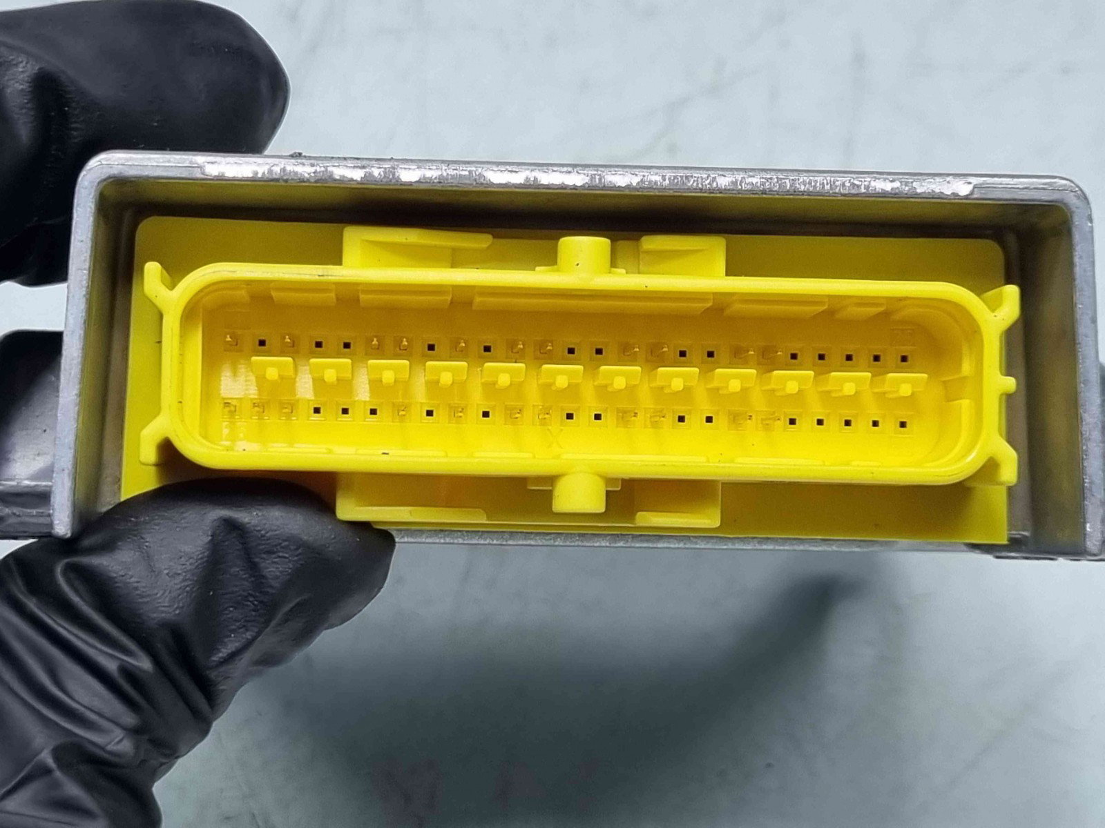 Senzor acceleratie Audi A6 (4G2, C7) [Fabr 2012-2017] 4G0907637H - imagine 3