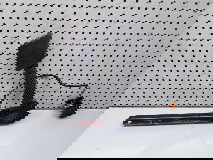 Capsa centura dreapta fata Ford Fiesta 4 (JA, JB) [Fabr 1995-2002] 2S6A-A61208-AC