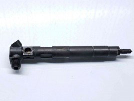 Injector Mercedes S W221 A6510702887 2.2 CDI 755331