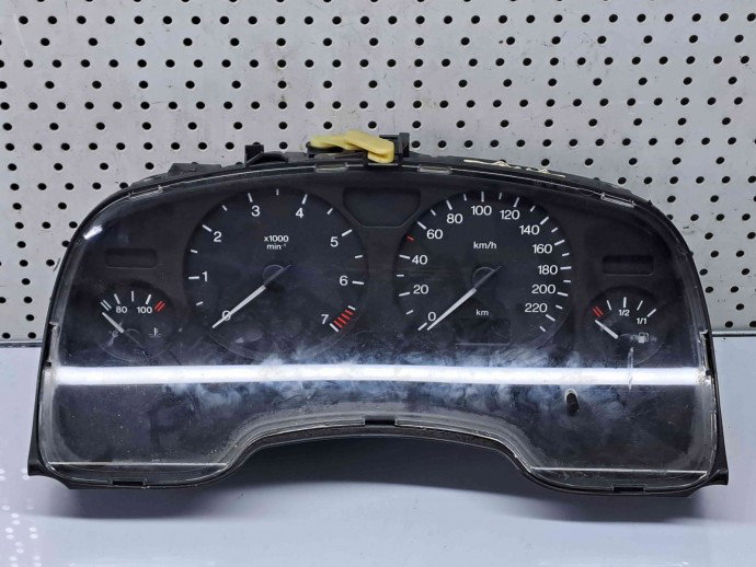 Ceas bord Opel Zafira A (F75) [Fabr 1999-2005] 09228762