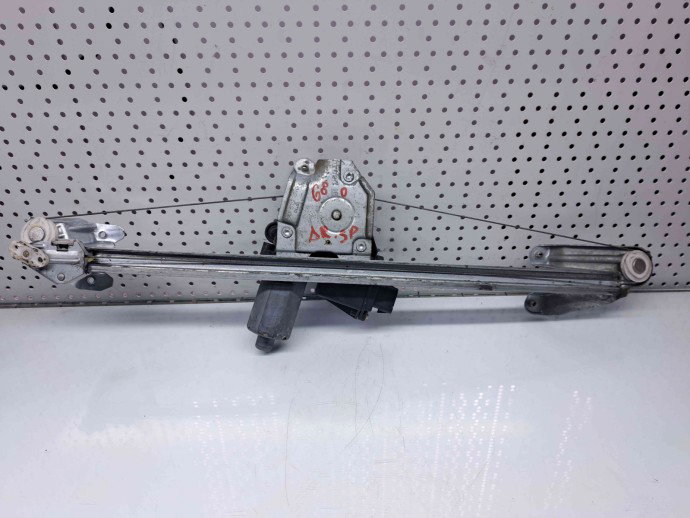 Macara electrica geam dreapta spate Opel Zafira A (F75) [Fabr 1999-2005] 90579540