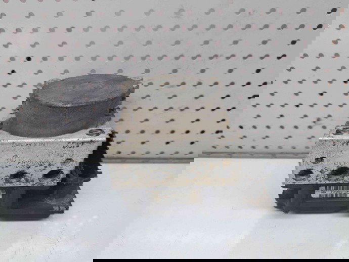 Pompa ABS Renault Clio 2 [Fabr 1998-2004] 8200824578 1.2 D7F