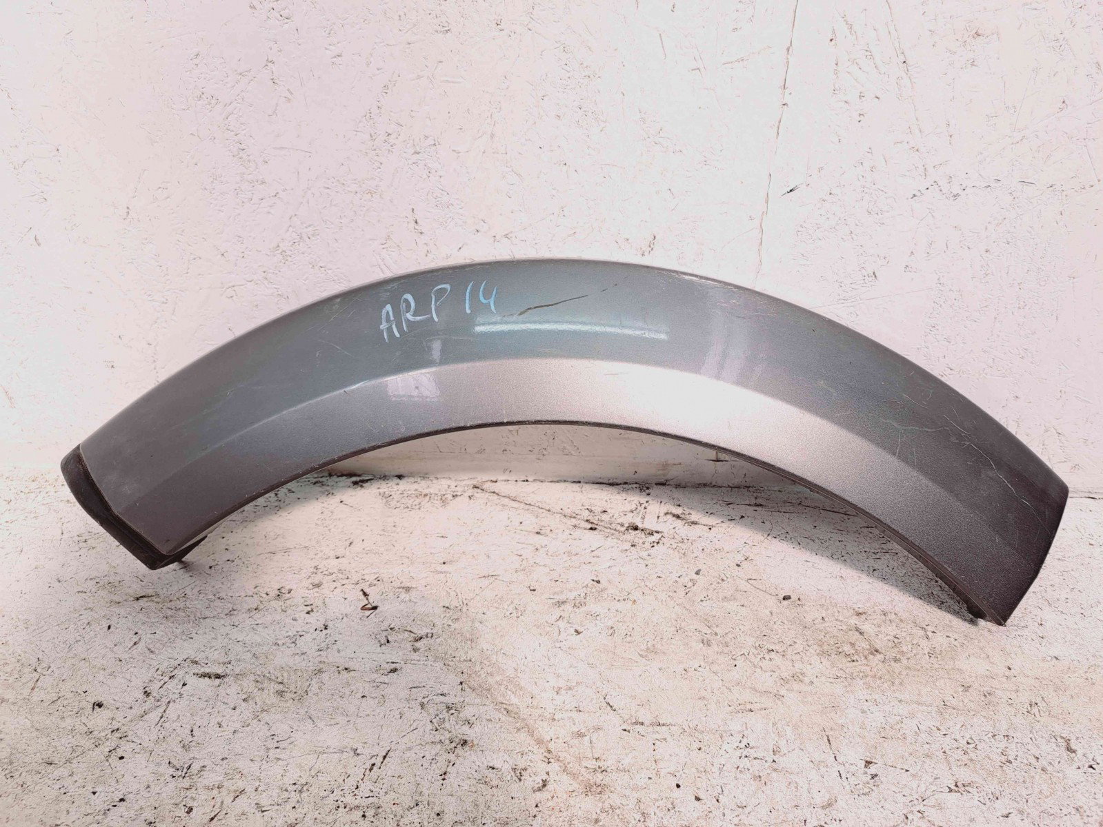 Ornament aripa dreapta spate LAND ROVER Discovery 4 [Fabr 2009-2016] 9H22-29148-AW - imagine 1