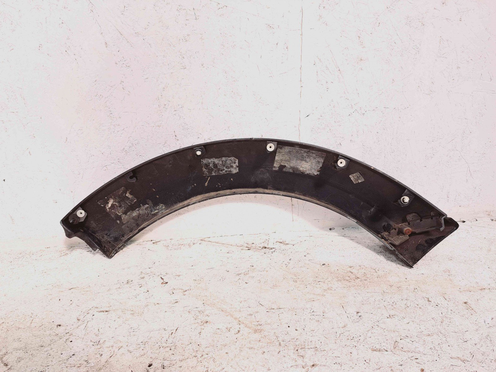 Ornament aripa dreapta spate LAND ROVER Discovery 4 [Fabr 2009-2016] 9H22-29148-AW - imagine 2