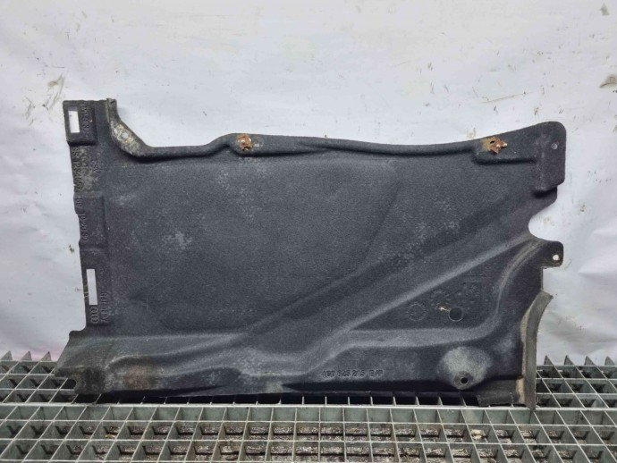 Scut lateral stanga Audi A6 (4G2, C7) [Fabr 2012-2017] 4G0825215E